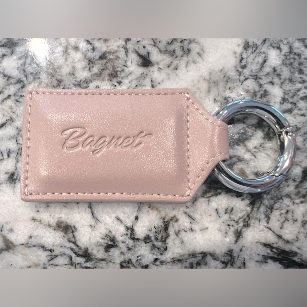 NWOT: Beige Bagnet